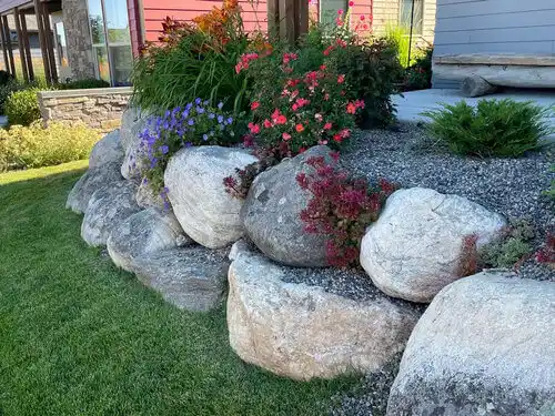 landscaping services Antigo